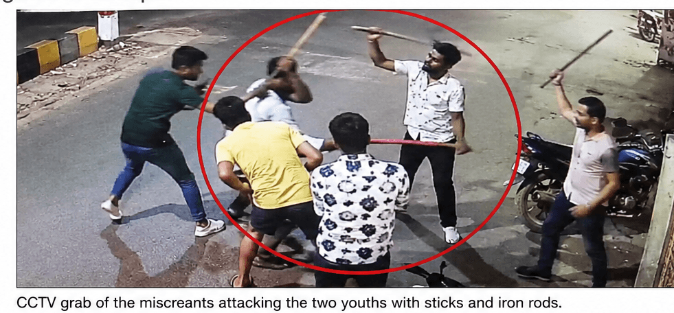 बाइक धीरे चलाने की नसीहत देना पड़ा भारी, दो युवकों पर लाठी-रॉड से हमला